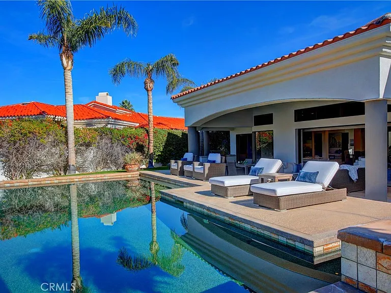 55775 Pebble Bch — Photo 2