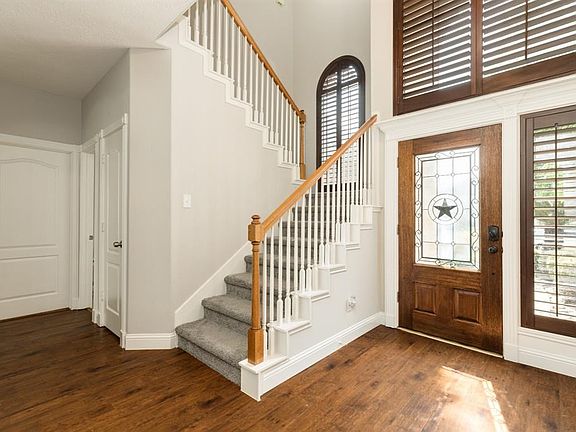 5th image of 1478 Garden Lakes Dr