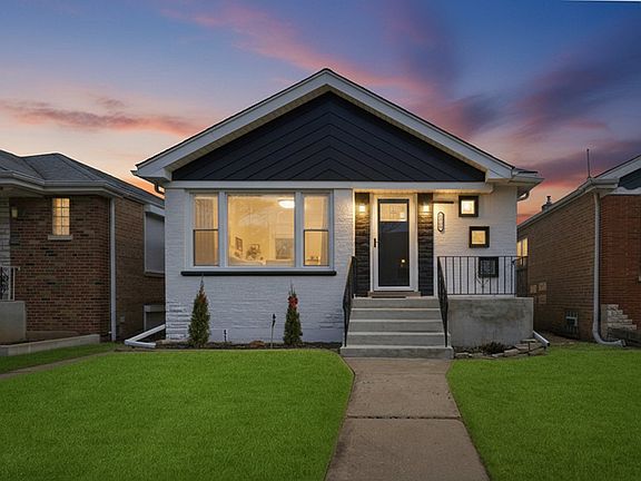 2nd image of 10537 S Rhodes Ave