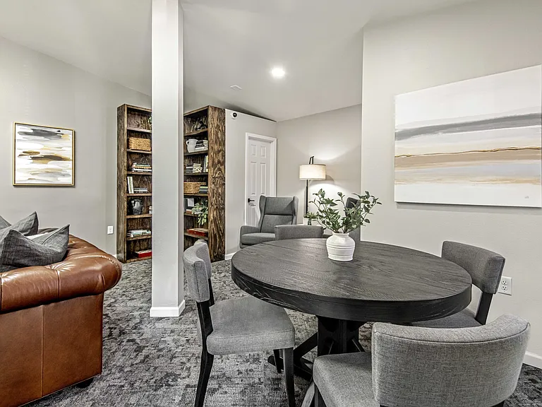 Foxcroft Apartments Clubhouse