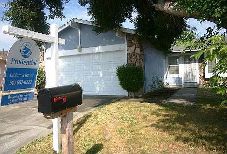 2nd image of 217 River Pines Way