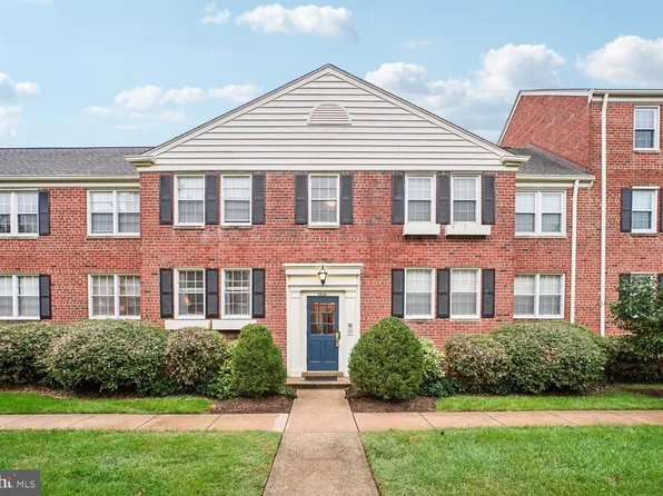 6626 E Wakefield Dr APT A1, Alexandria, VA 22307