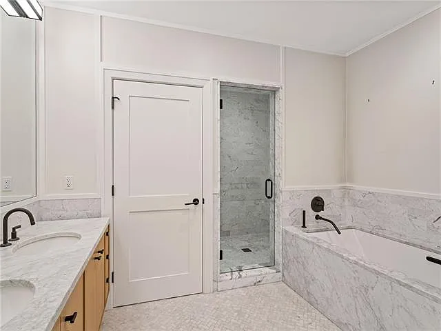 1001 Julia St #9B — Photo 10