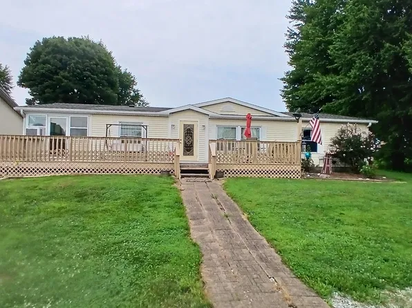 622 E Elnora St, Odon, IN 47562