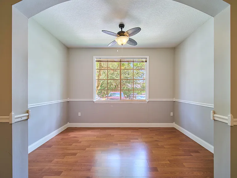 6101 Myrtlewood Cir W — Photo 5
