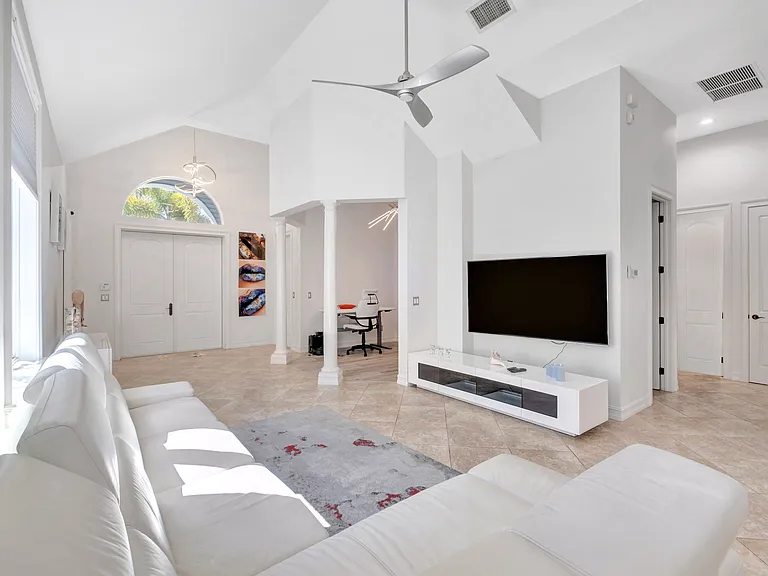 3005 Coco Ave — Photo 8