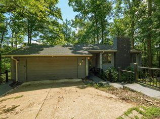 302 Wood Lomond Way, Huntington, WV 25705