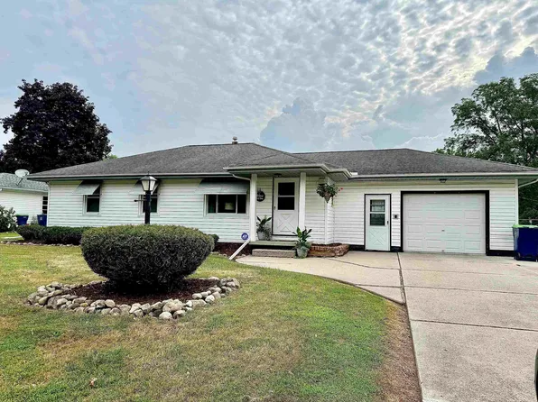 1129 Pacelli St, Saginaw, MI 48638
