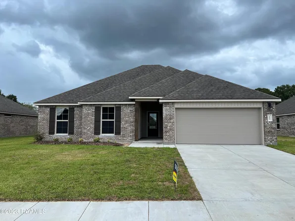 605 Griffiths Ct, Breaux Bridge, LA 70517