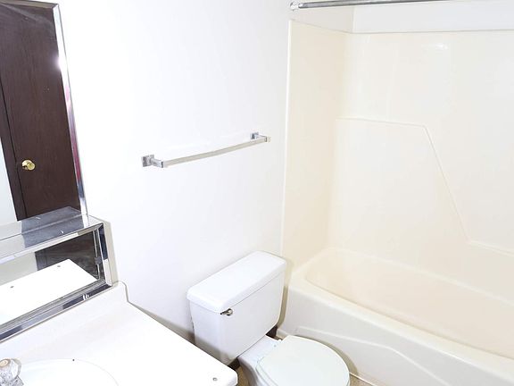 3rd image of 2523 7th Ave S APT 16