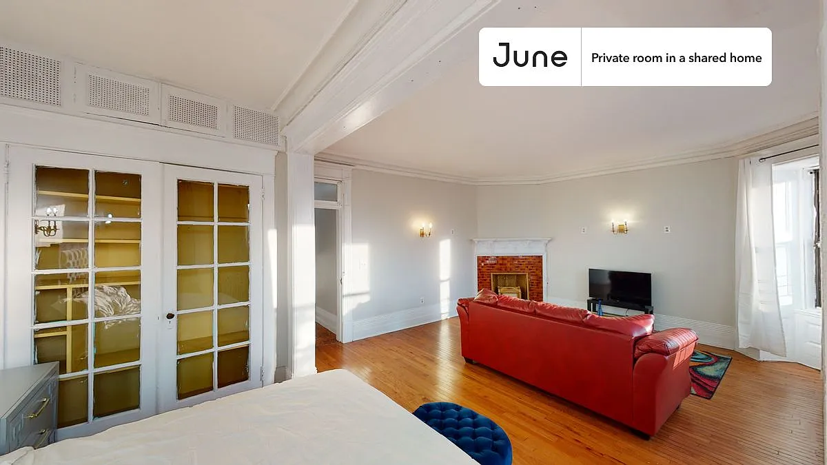 Full bedroom in 4 bed/1 bath home in Central Harlem #1428 A — Photo 3