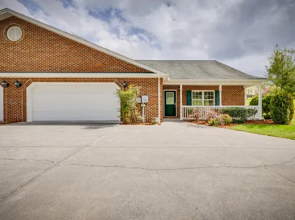 1544 E Main St, Lebanon, VA 24266