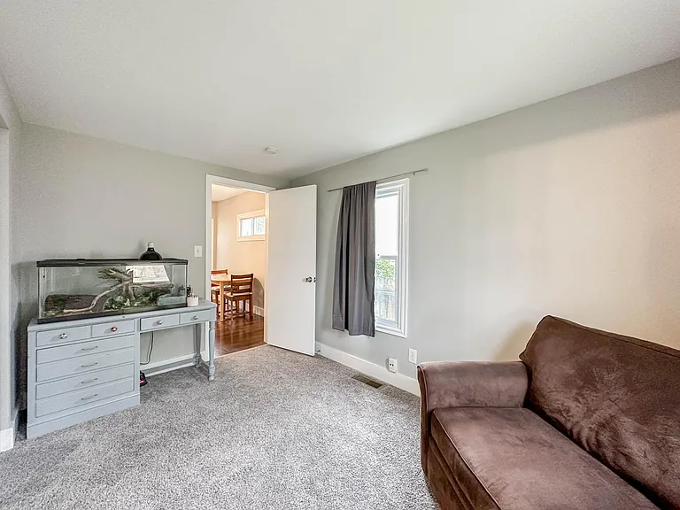 662 Southwood Ave — Photo 16