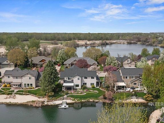 3rd image of 6342 N Aspen Glen Way
