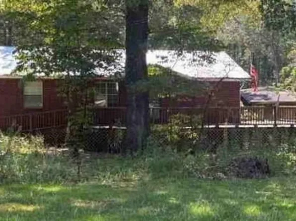 37 Cedar Ln, Coffeeville, MS 38922