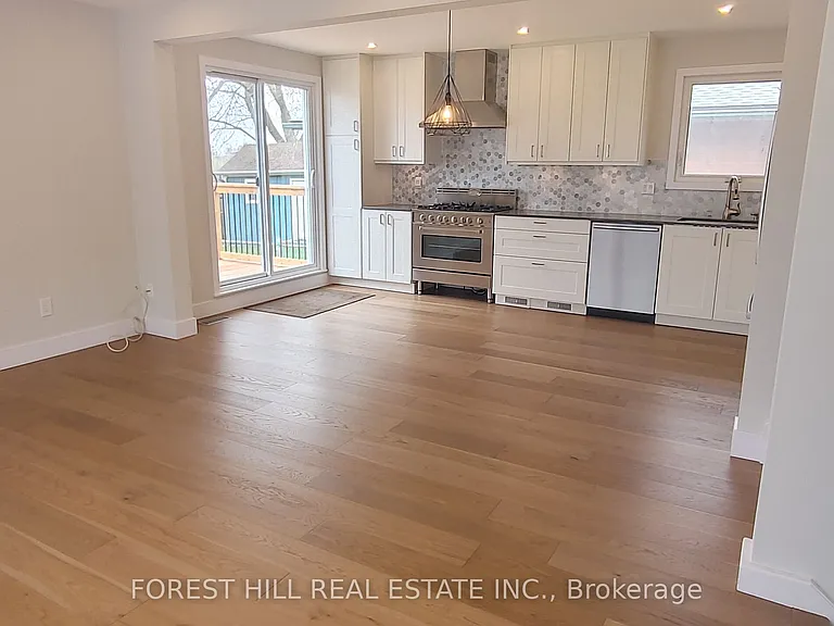 3 Shakespeare Dr — Photo 6