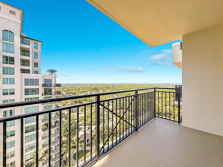 610 W Las Olas Blvd #1819N — Photo 60
