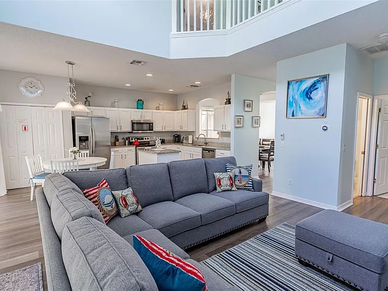 112 Madiera Beach Blvd — Photo 24