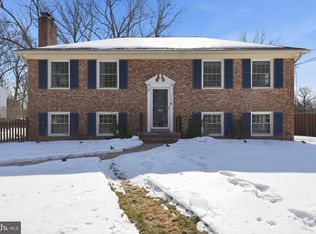 2007 Cool Spring Dr, Alexandria, VA 22308