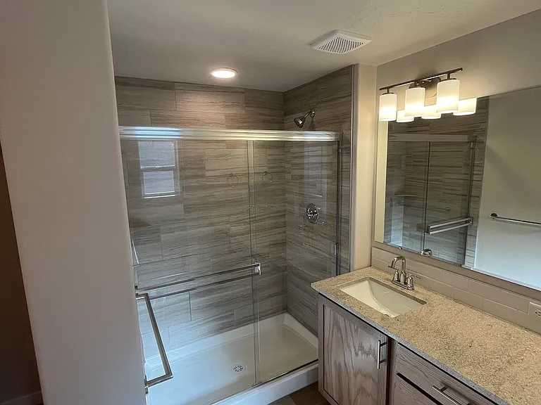 3323 E Fitz Roy Pl — Photo 8