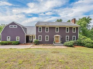 89 Kendall Pond Rd, Windham, NH 03087