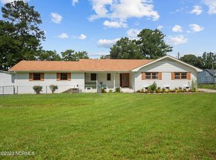 1301 Old Maplehurst Rd, Jacksonville, NC 28540