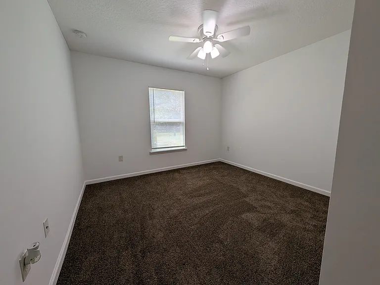 119 Plantation Point Dr — Photo 9