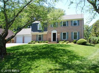8205 W Gainsborough Ct, Rockville, MD 20854