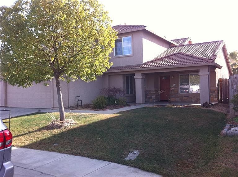2nd image of 1508 Travis Ct