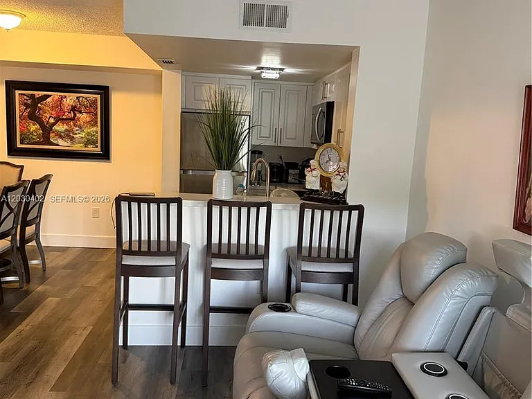 675 NW 85th Ct #8207 — Photo 6