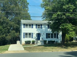 6009 Thomas Dr, Springfield, VA 22150