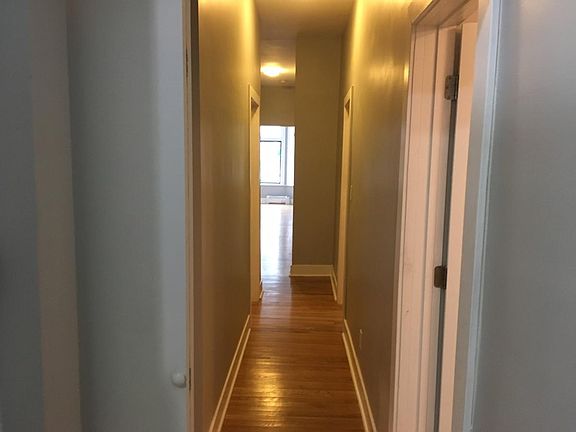 5th image of 1348 N Milwaukee Ave #2
