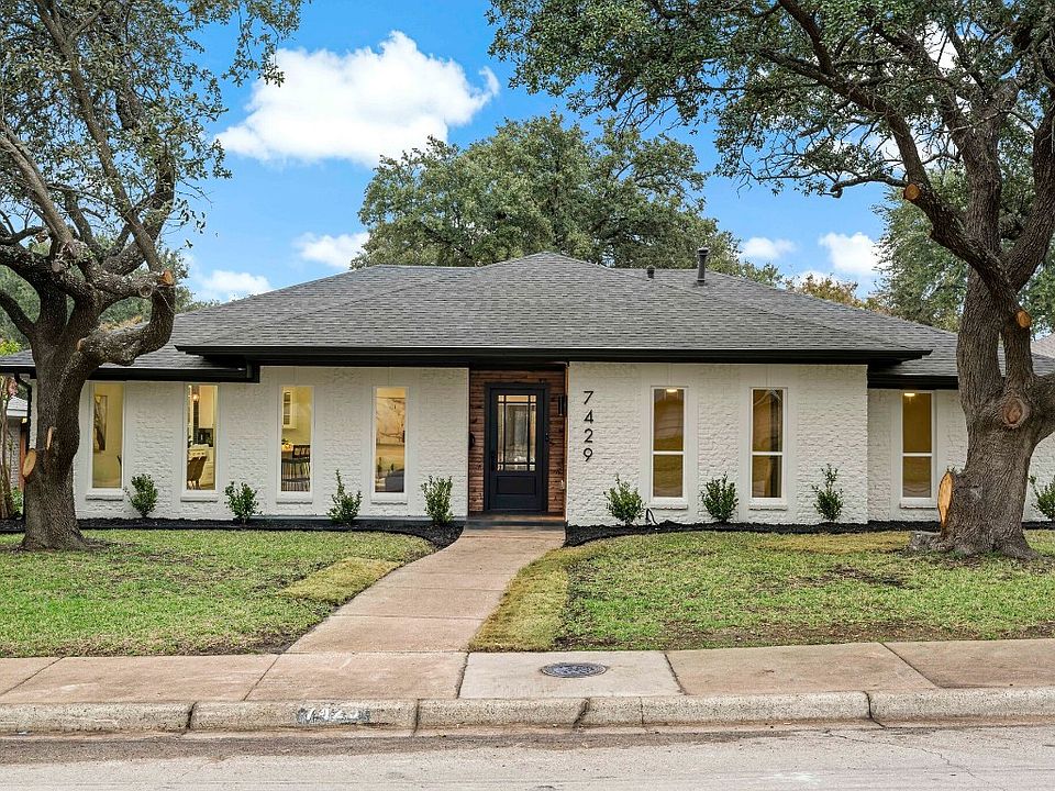 1st image of 7429 La Sobrina Dr