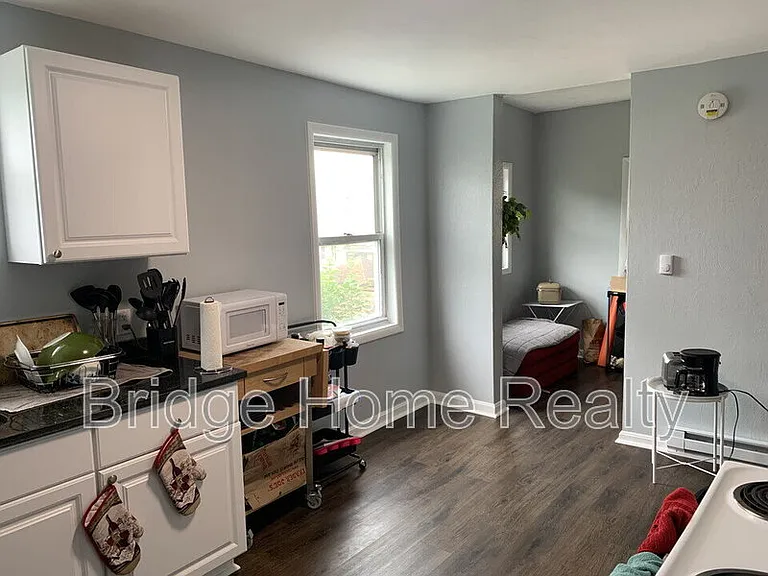 127 Margaret St — Photo 5