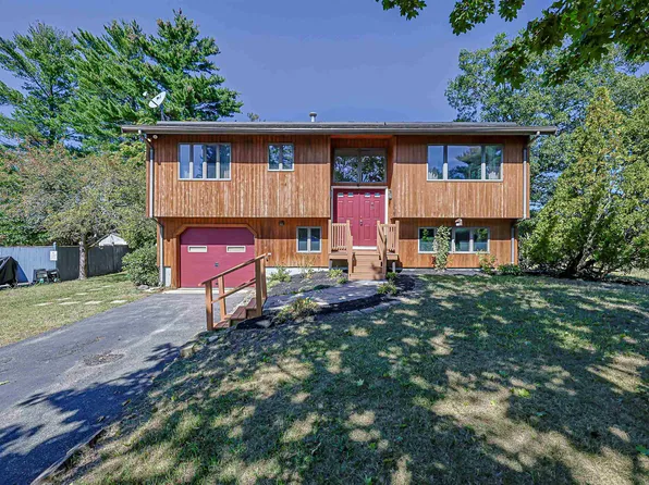 19 Brooks Road, Seabrook, NH 03874