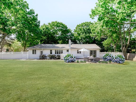 2nd image of 20 Ridge Rd W