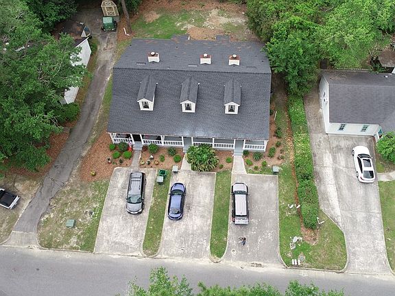 3rd image of 2098 S Sherwood Dr