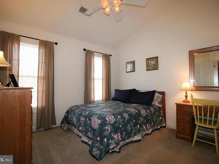4553 Fair Valley Dr — Photo 18