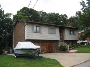 1601 Janet Pl, South Charleston, WV