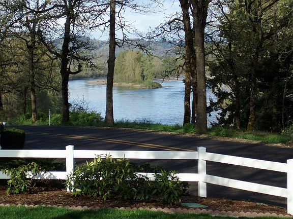 Riverview from living room