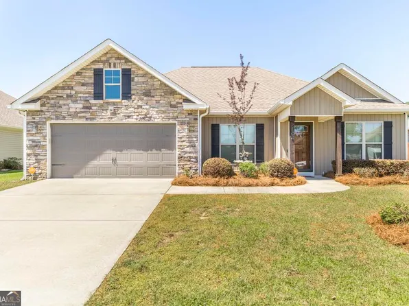 104 Savannah Ln, Bonaire, GA 31005