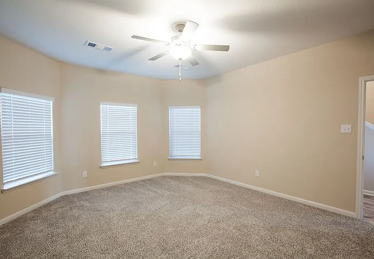 1917 Dahlia Way — Photo 19