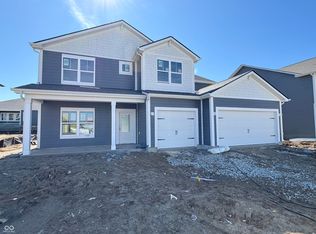 5789 Sleighbell Dr, Greenwood, IN 46143