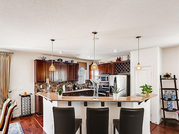 4th image of 10821 Beach House Ave