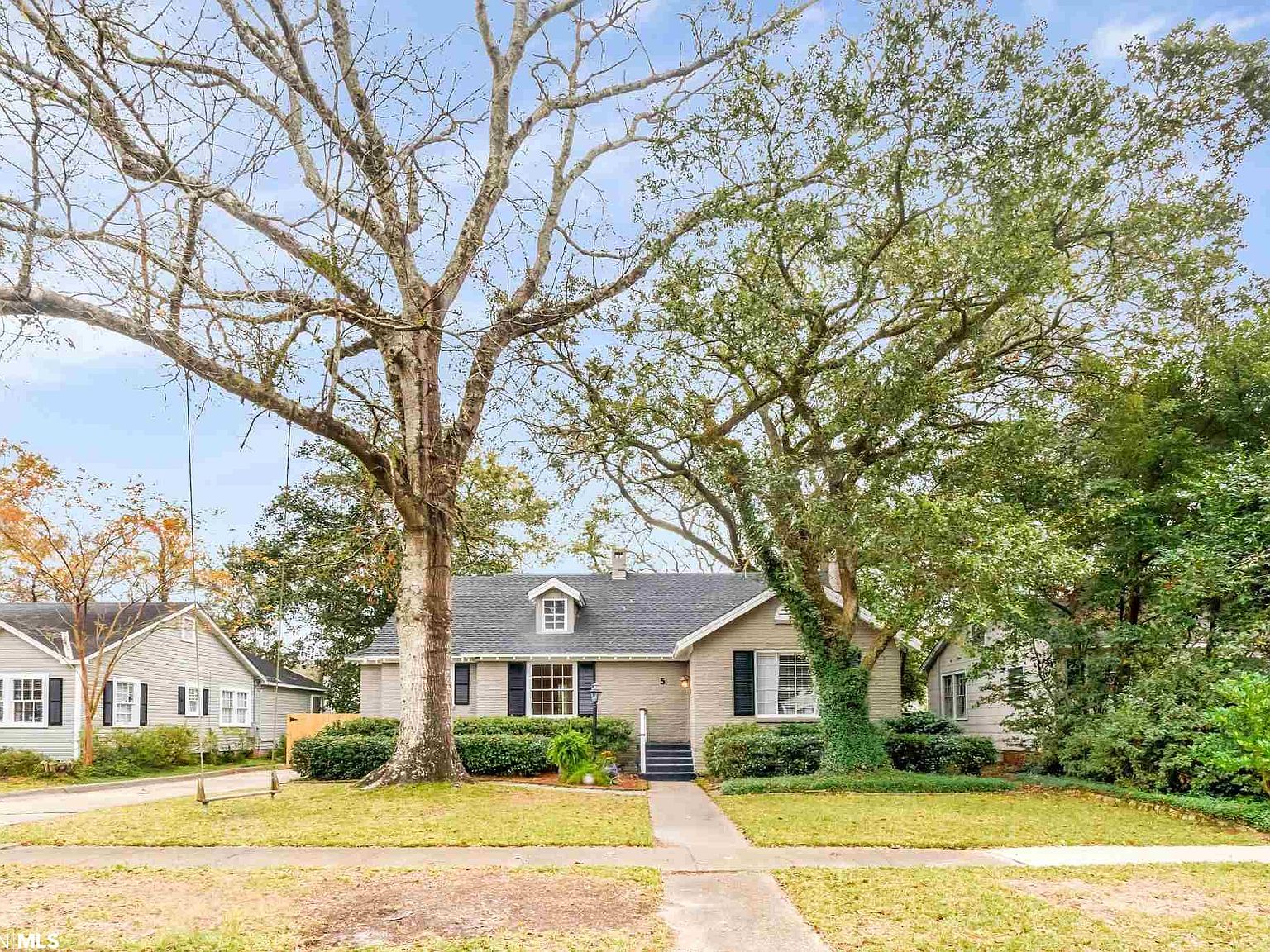 5 Audubon Pl, Mobile, AL 36606 Zillow