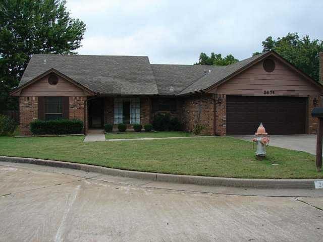 1st image of 2406 Whispering Oak Dr