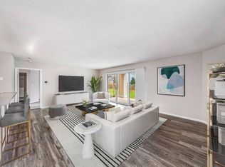 Arbors of Brookdale, Naperville, IL 60563