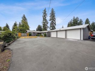 19505 67th St E, Bonney Lake, WA