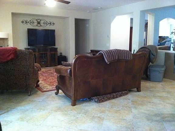 4th image of 7221 Royal Melbourne Dr