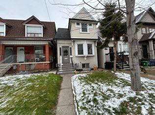 879 Lansdowne Ave, Toronto, ON M6H 3Z2